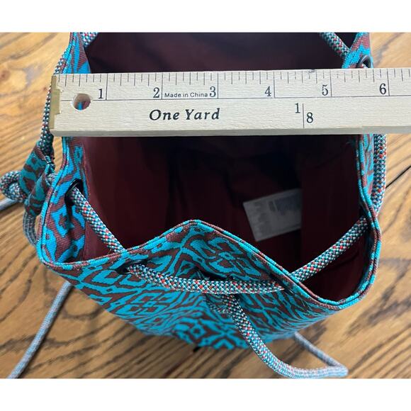 NWOT Kavu Bucket Canvas Sling Teal Brown Aztec Purse Bag - Picture 5 of 6